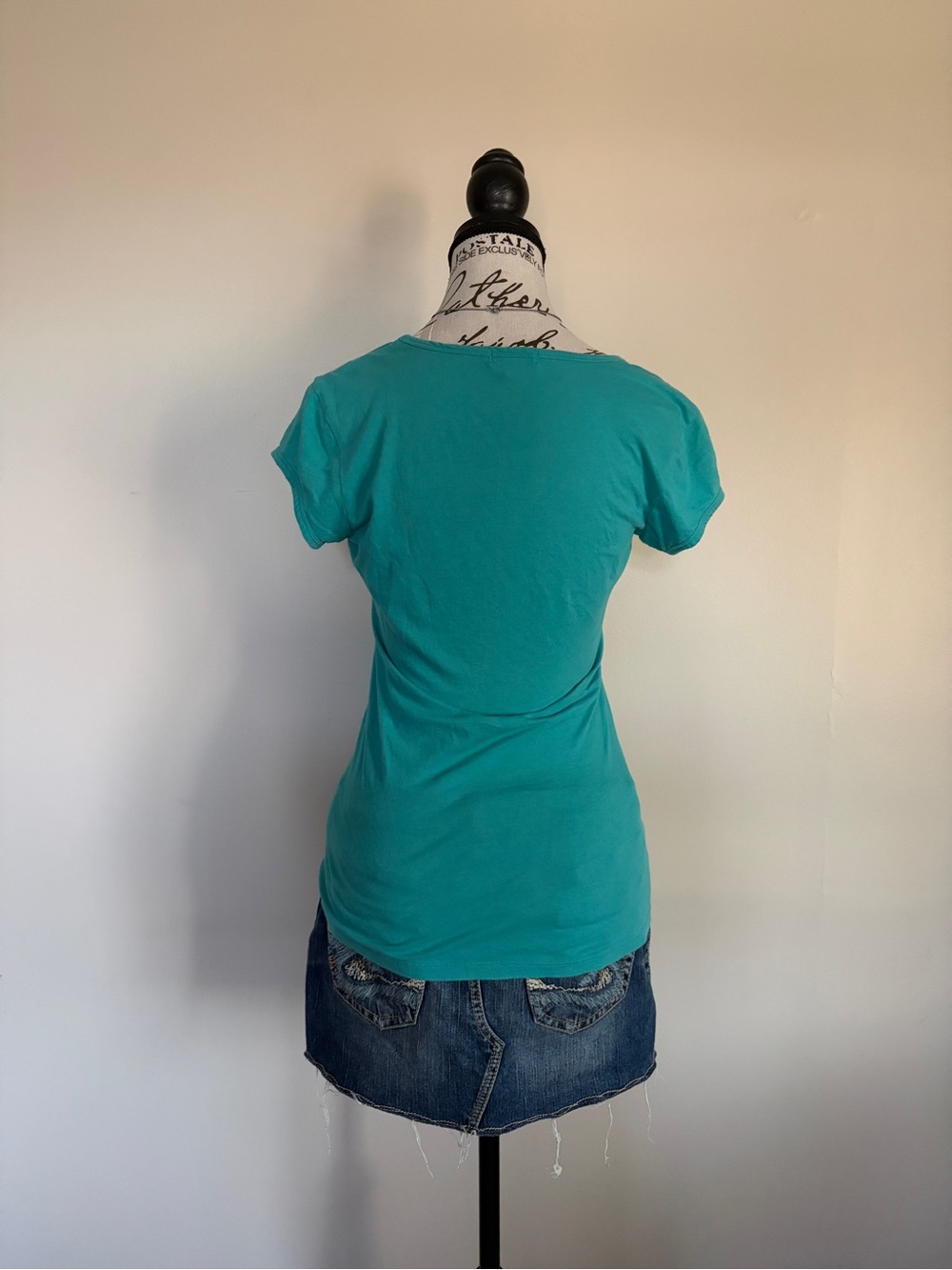 Y2K Guess Teal Rhinestone Short Sleeve Model Off Duty Baby Tee - Picture 7 of 13